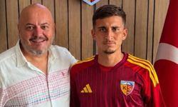 Kayserispor’dan Orta sahaya sürpriz takviye! 3 Yıllık imza attı