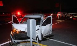 Nevşehir Kayseri yolunda minibüs ile otomobil çarpıştı: 5 yaralı