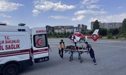 Pınarbaşı'nda beyin kanaması geçiren hasta helikopterle sevk edildi