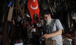 Mesleğin son temsilcisi: 60 yıllık deri üretiyor!