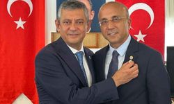 Aşkın Genç’ten Kayserililere Özgür Özel çağrısı: Saat 14.00’ü işaret etti