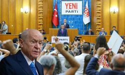 Bahçeli’den CHP ve YENİ Parti çıkışı: Bölünmeyi tasvip etmedik