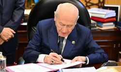 Bahçeli: "Öcalan umuda, Ahmetler göreve, Demirtaş evine dönmelidir