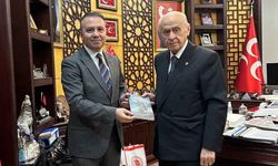 Bahçeli'nin basın danışmanı Kayserili Yıldıray Çiçek yazılarına ara verdi