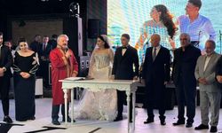 Kayseri’de iş ve siyaset dünyasını buluşturan görkemli düğün!