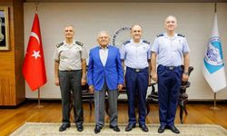 Kayseri’de görev süresi dolan komutanlar, Başkan Büyükkılıç’a veda etti!