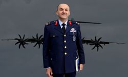 Kayseri 12. Hava Ulaştırma Komutanlığı'nda Garnizon Komutanı Volkan Güleryüz emekliliğe sevk edildi