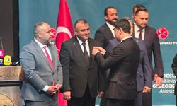 Kayseri'de 3 belediye meclis üyesi MHP'ye katıldı