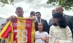 Yeni Parti Genel Başkanı Özgür Özel’den Kayserispor mesajı