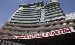 CHP’de 3 belediye başkanı partiden ihraç edildi