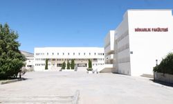 Erciyes Üniversitesi Mimarlık Fakültesi’nde tadilat tamamlandı! Göz kamaştırdı!