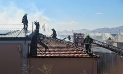 Kayseri OSB'de fabrikanın deposu yandı