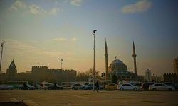 Kayseri Cumhuriyet Meydanı'nda Kars Kafkas Kartalları sahneye çıkıyor