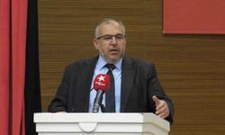 Saadet Partili Çalışkan Kayseri’de konuştu: 15 Temmuz öncesi AK Parti’yi mumla arıyoruz!