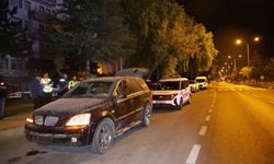 Silahlı kavgada 1 kişi hayatını kaybetti: Zanlılar plakasız araçta yakalandı!