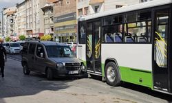Kayseri’de akrabasını bıçaklayıp kaçmaya çalıştı! Halk otobüsüne çarpınca yakalandı