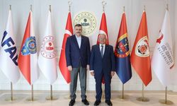 Başkan Büyükkılıç, Bakan Çiftçi ile bir araya geldi