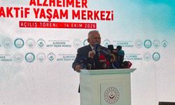 Büyükkılıç’ın duygusal anları: Ağabeyinin hazırladığı metin yapay zekâ ile seslendirildi!