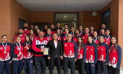 Kayserili sporculardan Paris'te madalya şov