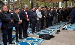 Kayseri Valisi Gökmen Çiçek'in babaannesi son yolculuğuna uğurlandı