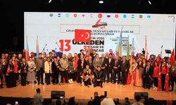 Kayseri’de 13 ülkeden 33 şair buluştu! Türk dünyasında şiir şöleni yaşandı