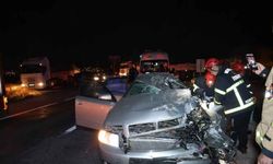 Nevşehir’de otomobil TIR’a çarptı: 2 kişi hayatını kaybetti!