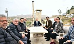 Sevdan Bir Ateş setine Nevşehir Valisi Hüseyin Kök'ten sürpriz ziyaret