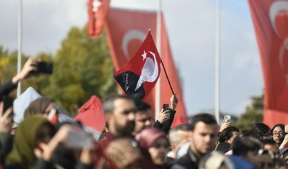 Kayseri’de Cumhuriyet coşkusu: Başkan Büyükkılıç 102. yıl kutlamalarına katıldı