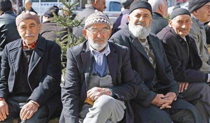 Kasım 2025 engelli ve yaşlı aylıkları hesaplara yatmaya başladı!