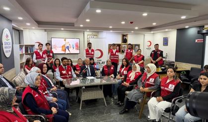 ‘Evde kalsın kızlar ne olur reis’ paylaşımı yapan Kızılay Kayseri Başkanı Beydilli: Özür dilerim!