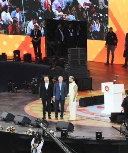 Cumhurbaşkanı Recep Tayyip Erdoğan, Sefo konserini izledi!