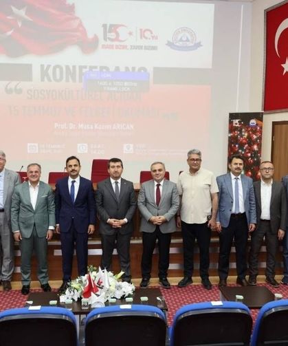 Erciyes Üniversitesi’nde 15 temmuz konulu konferans düzenlendi
