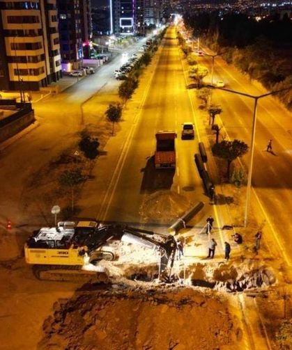 KASKİ Erkilet Bulvarı'nda altyapı çalışmalarını sürdürüyor