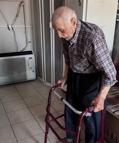Kayseri’de çay ocağında yaşayan Niyazi dedeyle ilgili Bakanlıktan açıklama geldi!