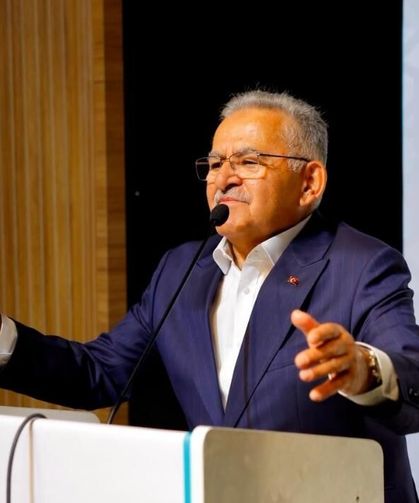 Büyükkılıç TÜGVA Yaz Okulu öğrencilerine: Her zaman yanınızda olmaya devam edeceğiz!