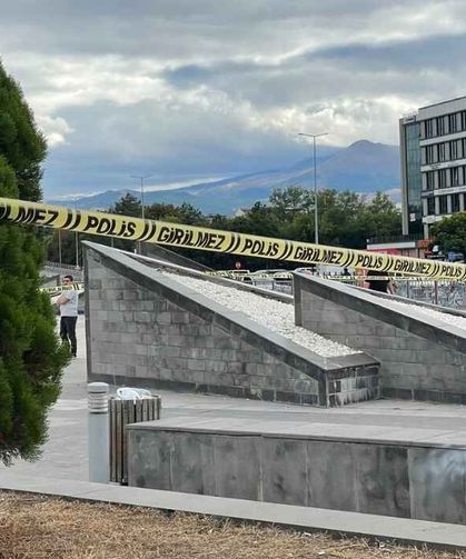 Kayseri Adliyesi önünde bomba paniği
