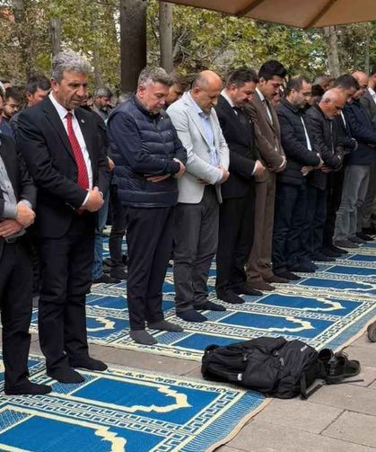 Vali Gökmen Çiçek taziyeleri kabul edecek!