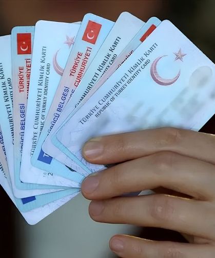 T.C. kimlik kartlarında 2027 alarmı: Süresi doluyor