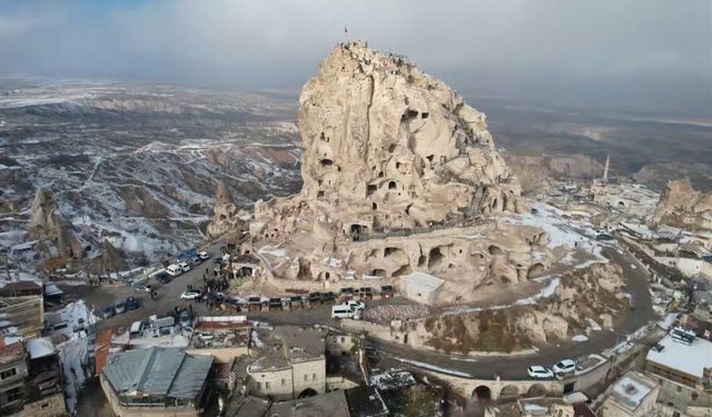 Dünyanın En Büyük Doğal Gökdeleni