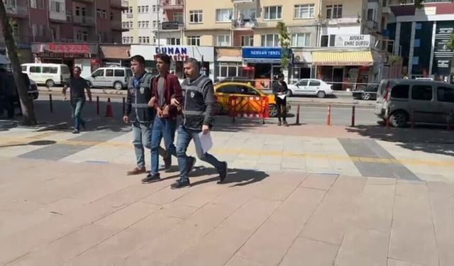 Telefonla Dolandırıcılık Yapmak İstedi Polisten Kaçamadı