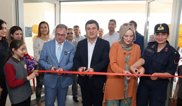 Geleceğin Bilim İnsanları Projelerini Sergiledi