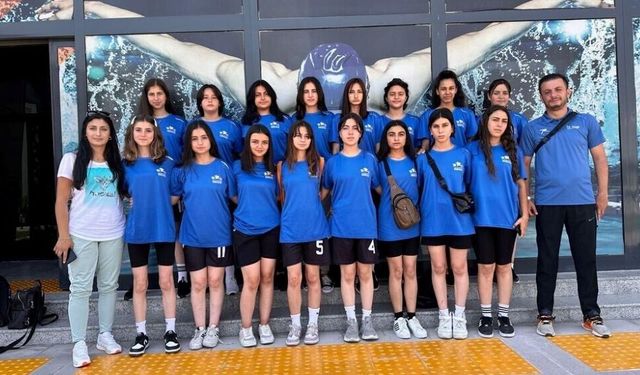 Hentbolda Kayseri Takımları Çeyrek Finalde