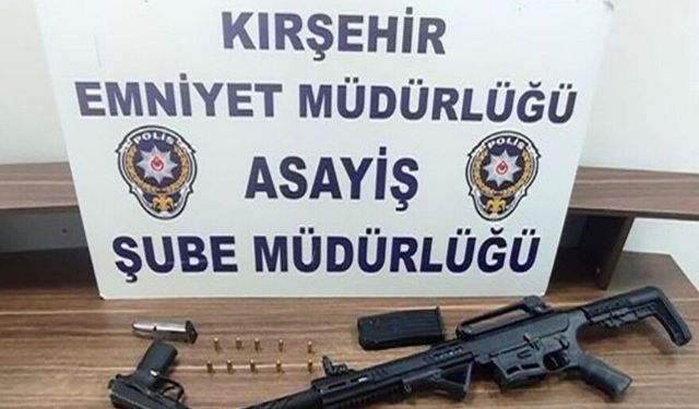 Kendini Yaralayan Şahsın Evinde Ruhsatsız Tüfek Ele Geçirildi