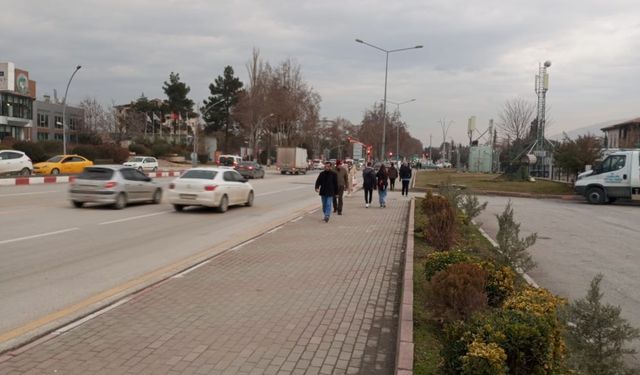 Malatya'da 4.4 Büyüklüğünde Deprem: Çevre İllerden Hissedildi