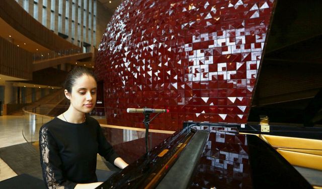 ‘Dünya Engelliler Günü'nde Türk Telekom'dan AKM'de sanat etkinlikleri