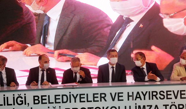 Bakan Selçuk Kayseri'de