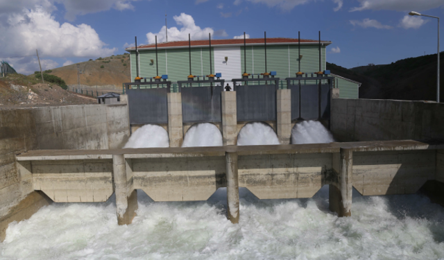 Bünyan- Sarıoğlan Sulaması’nda Çalışmalar Hızla Devam Ediyor