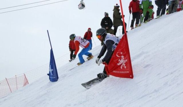 Başkan Çelik: “Erciyes Türkiye’nin gururu, dünyanın gözdesi” 