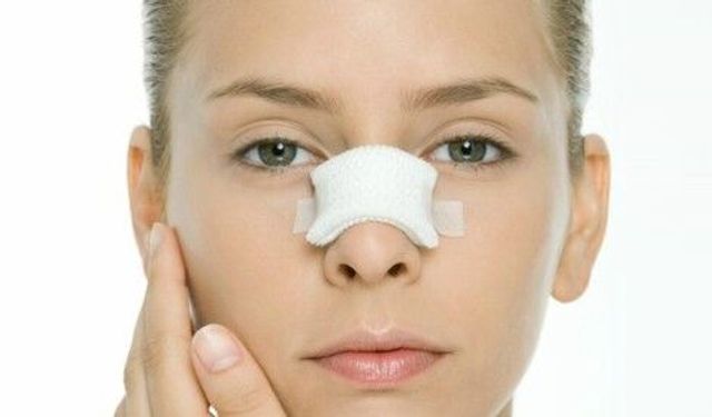 Yüz asitmetrisi burun güzelliğini gölgeleyebiliyor  