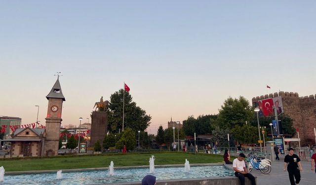 Bir kaymakam daha Kayseri’ye veda ediyor!